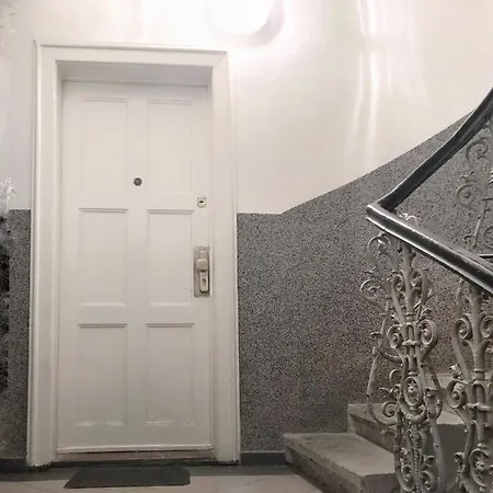 Апарт-отель Bohemian - Seifertova Прага